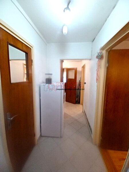 Sector 4- Str Izvorul Crisului- Apartament 3 camere